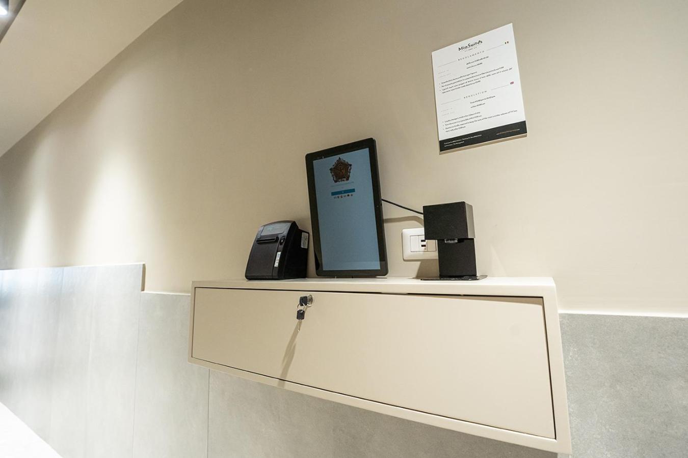 Mia Suites Porto 那不勒斯 外观 照片