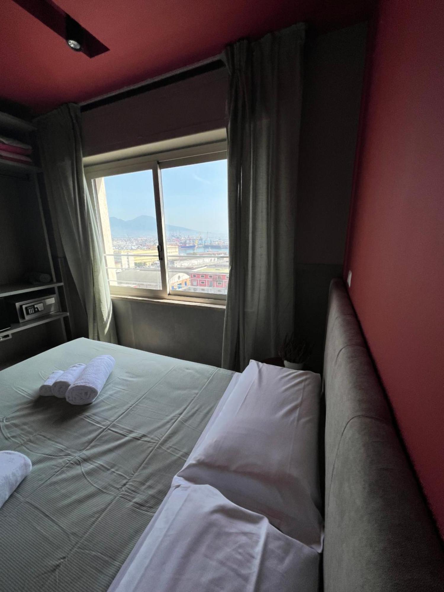 Mia Suites Porto 那不勒斯 外观 照片